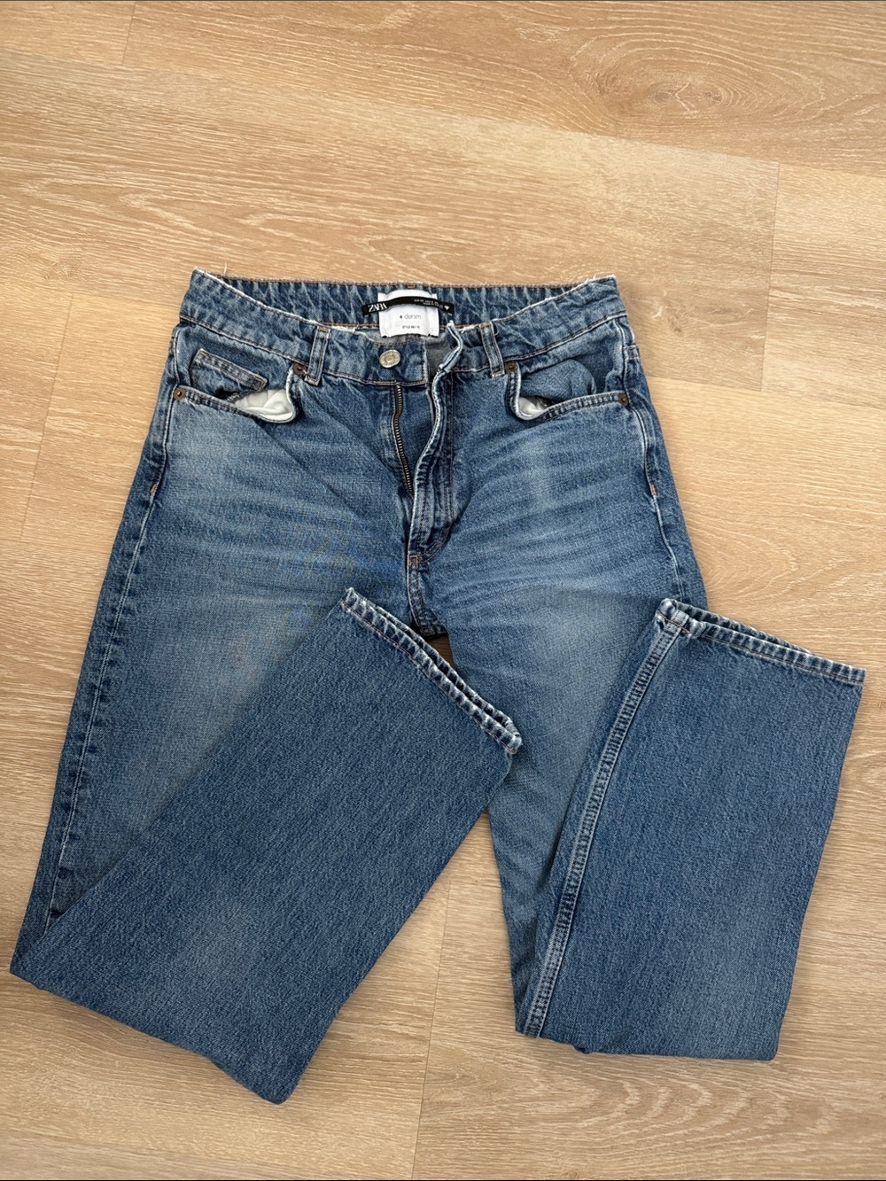 Zara Straight Leg Jeans - Medium Blue
